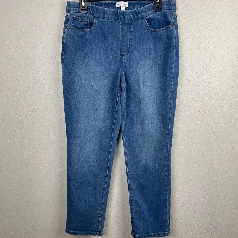 D & Co. Denim Jeans Size 12 EUC